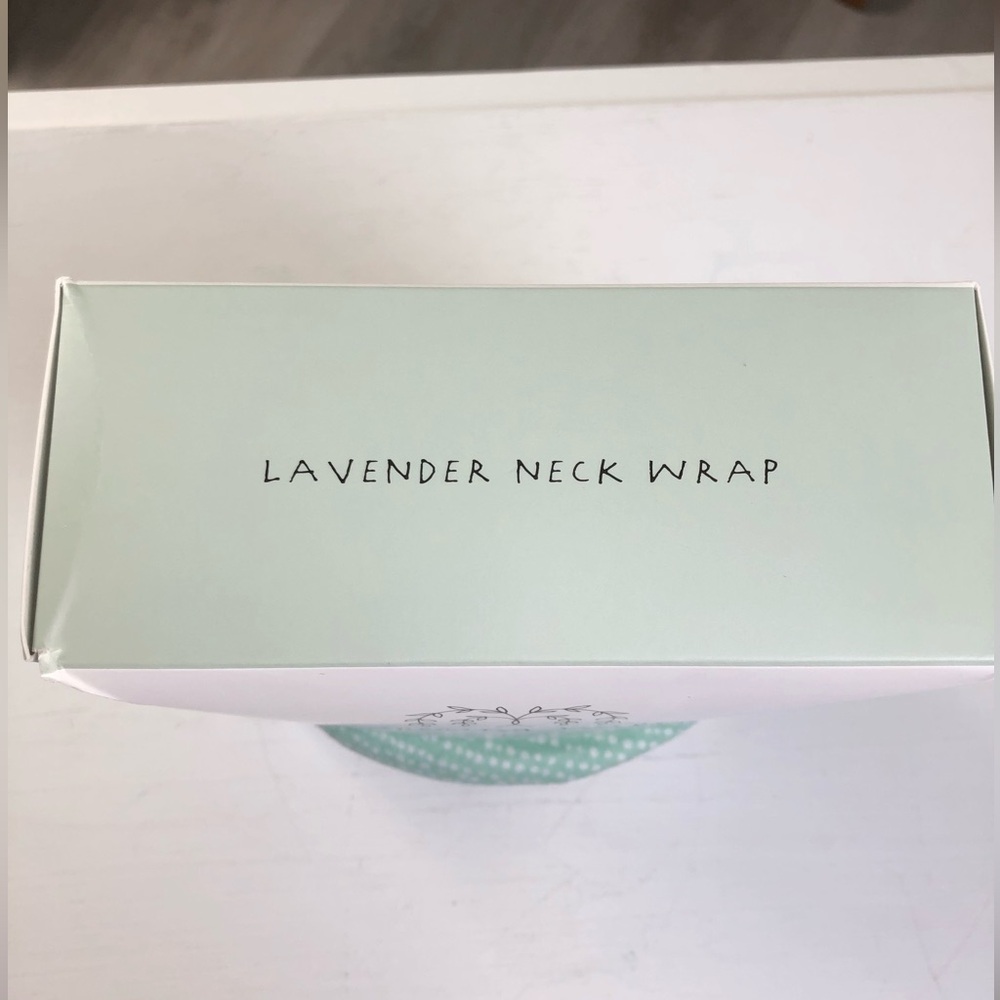 NEW Whispering Willow Lavender Neck Wrap in Box - Picture 8 of 11